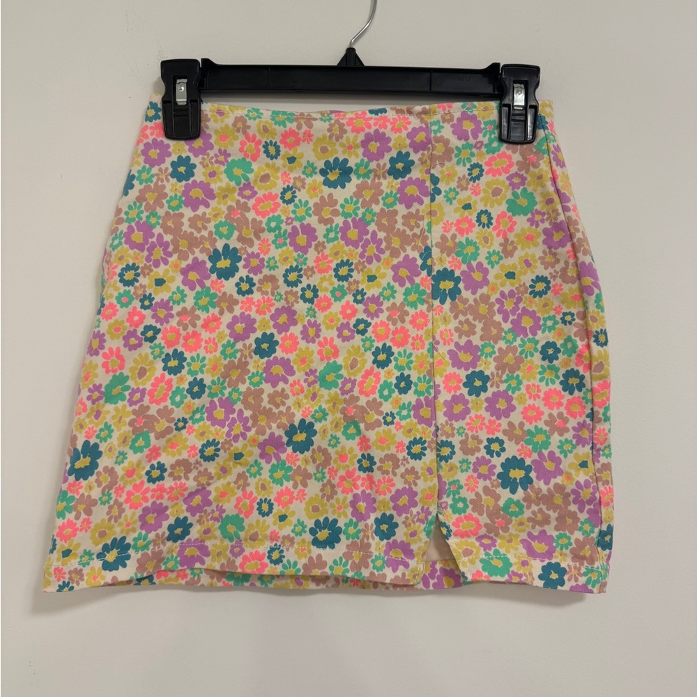 Wild Fable neon floral mini skirt